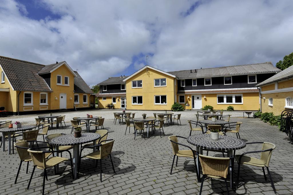 Lonstrup Strandhotel Exterior foto